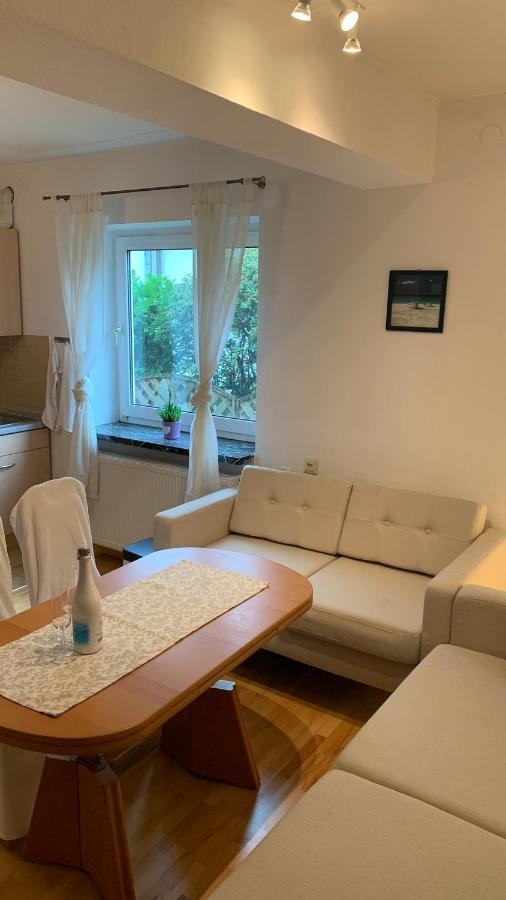 Apartment Close To The Center + Free Parking Oldenburg Exterior foto